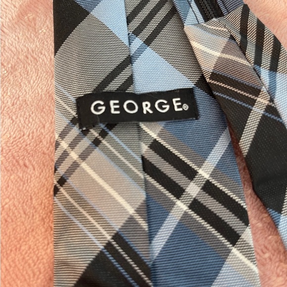 George Black and Gray Plaid Tie - Picture 8 of 10